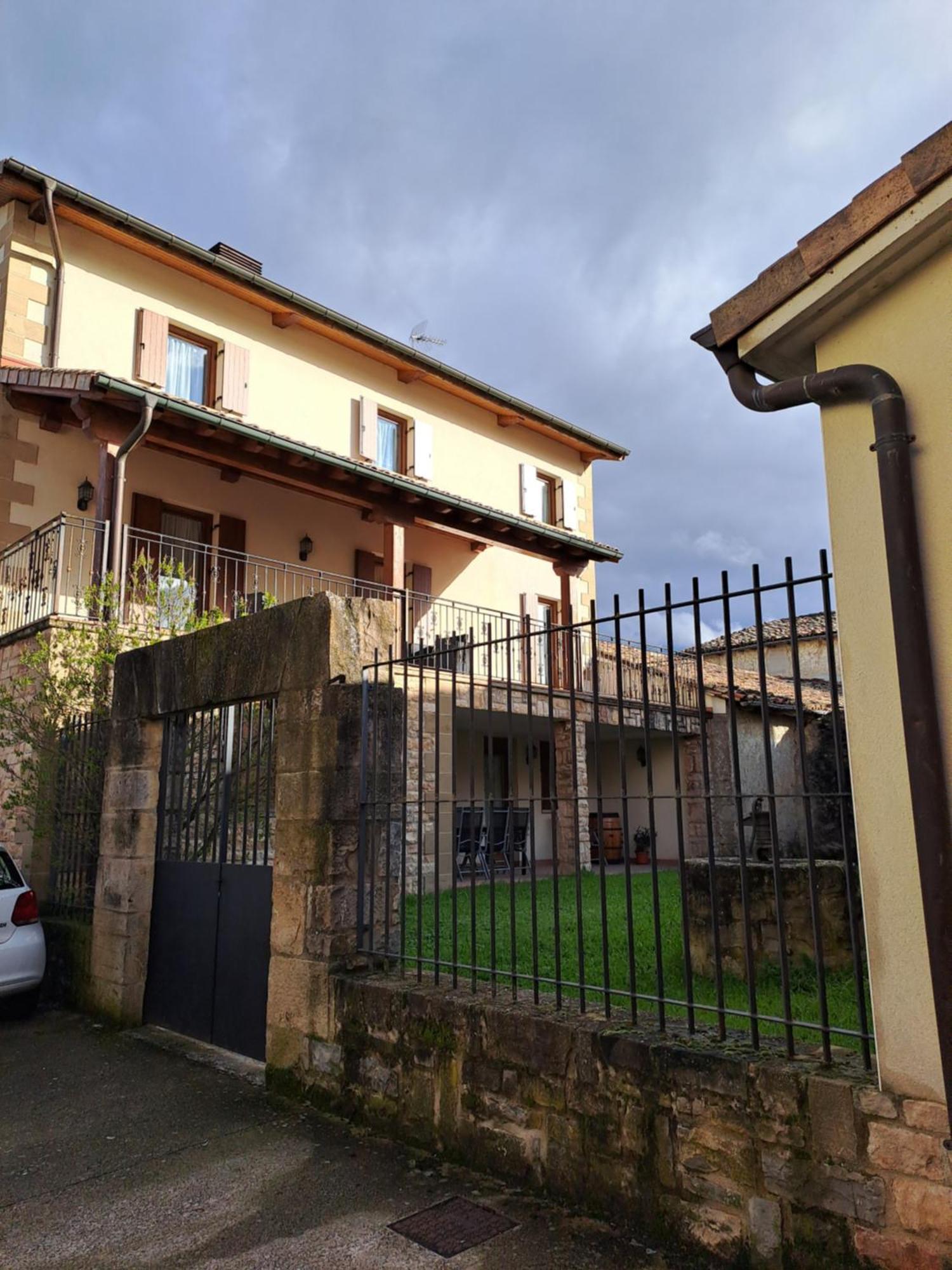 Casa Rural Torreblanca Urroz المظهر الخارجي الصورة